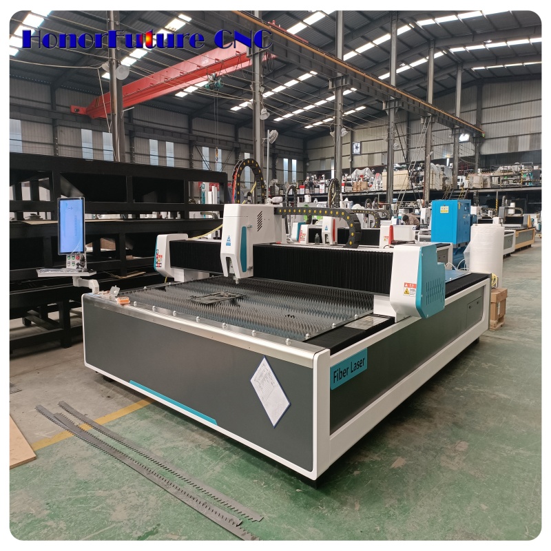 Nouvelle machine de découpe la - Fiber Laser Cutter 1500W Metal avis et prix