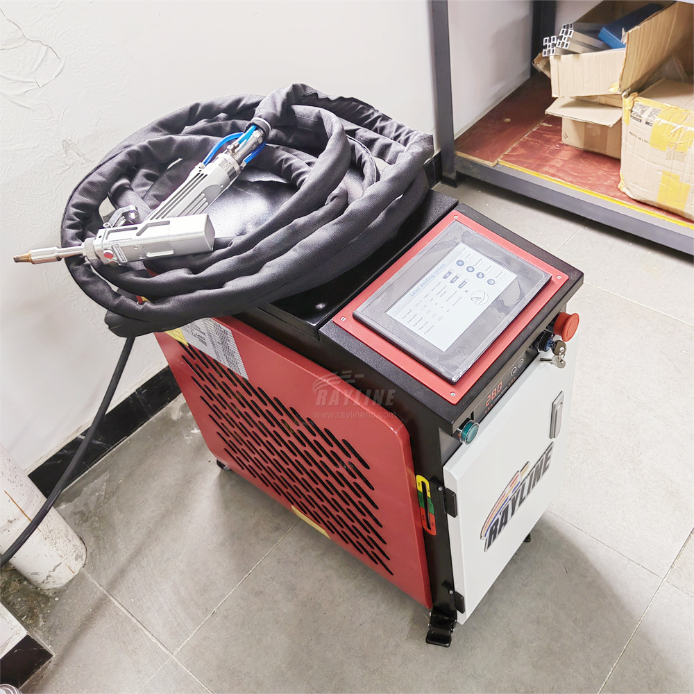 Mini machine de soudage laser  - Fiber Laser Welding Machine 1500W avis et prix